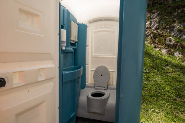 Portable bathroom rental in Waller, WA